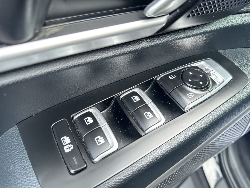 2024 Kia Telluride S photo 18