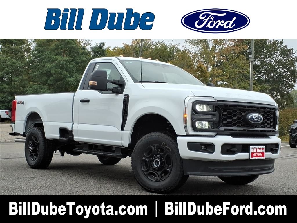 2026 Ford F-350 Super Duty XL's photo