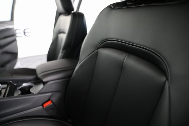 2025 Jeep Grand Cherokee Limited photo 17