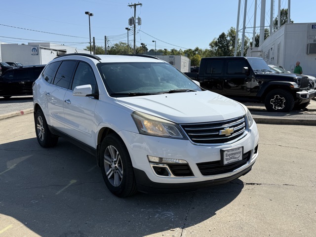 2016 Chevrolet Traverse 2LT photo 4