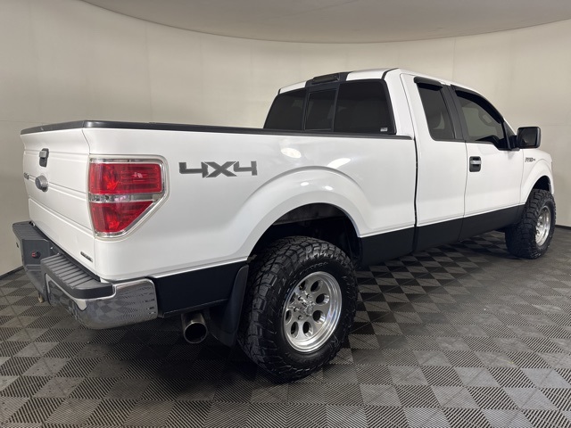 2014 Ford F-150 XLT photo 2