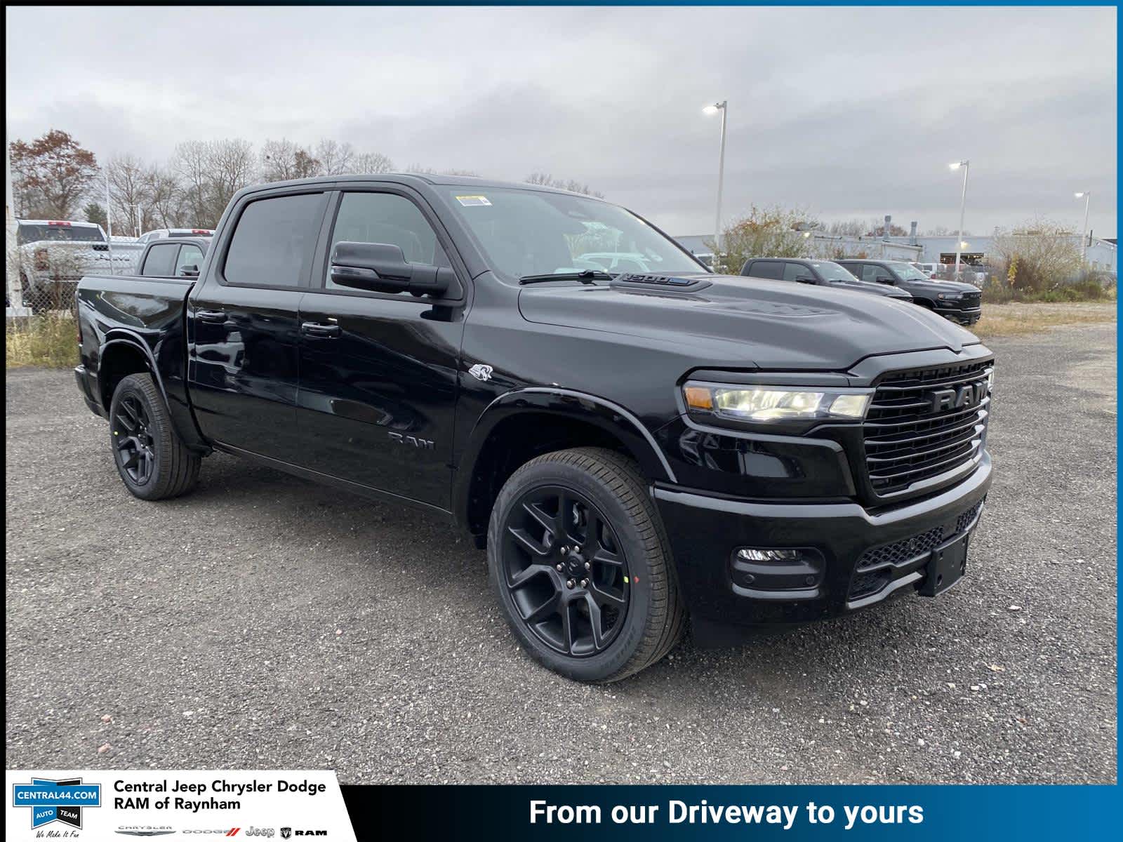 2026 RAM Ram 1500 Pickup Laramie's photo