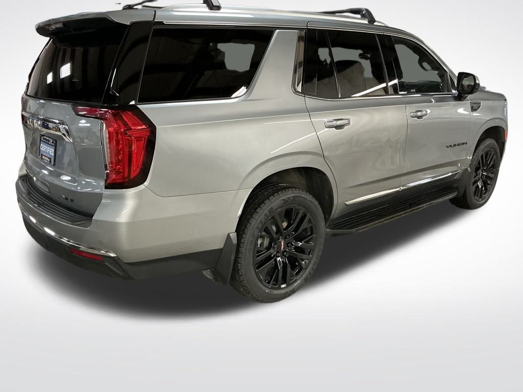 2023 Gmc Yukon SLT photo 4