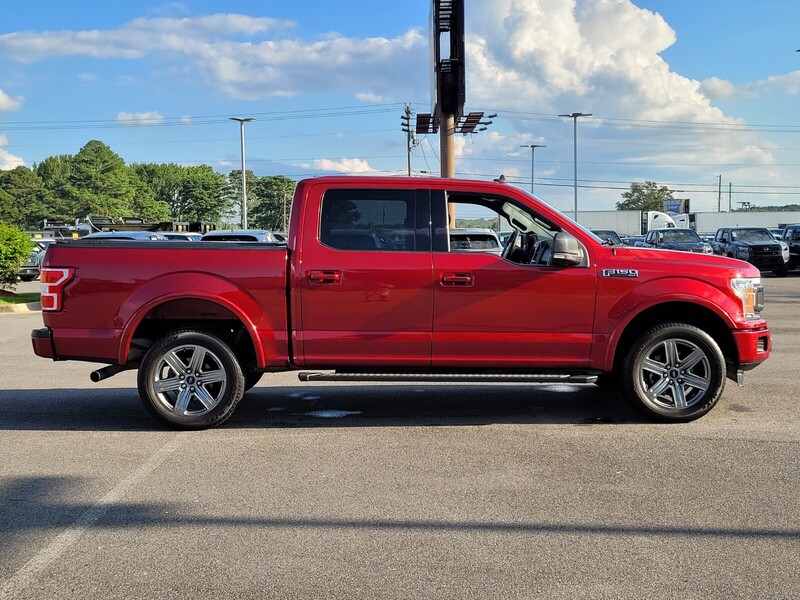 2019 Ford F-150 XLT photo 2
