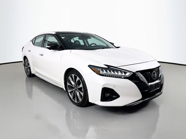 2020 Nissan Maxima Platinum's photo