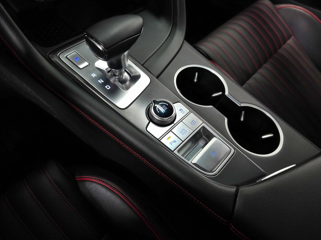 2025 Genesis G70 2.5T Sport Prestige photo 28