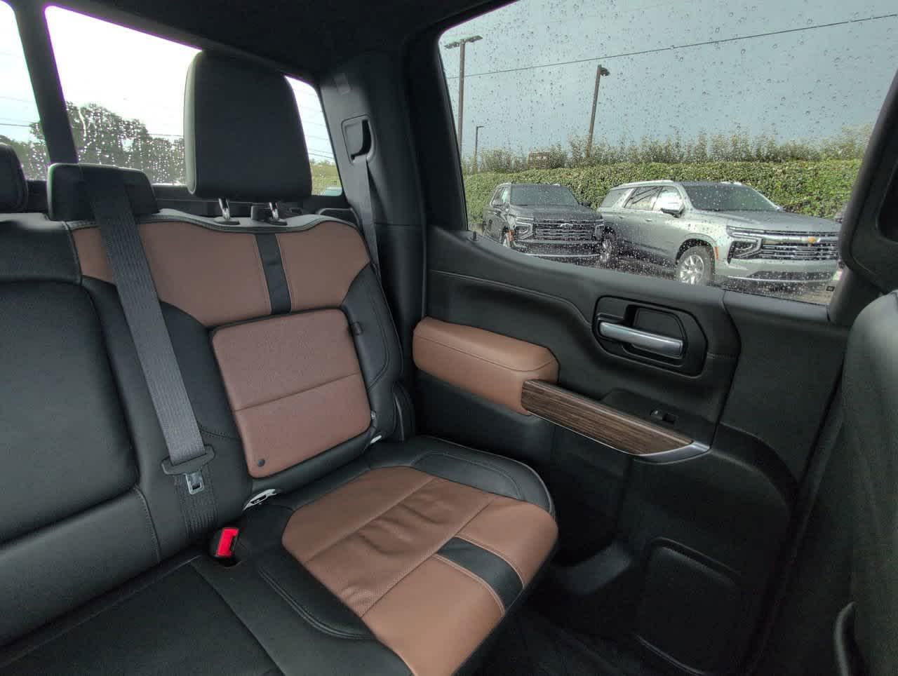 2020 Chevrolet Silverado 1500 High Country photo 6