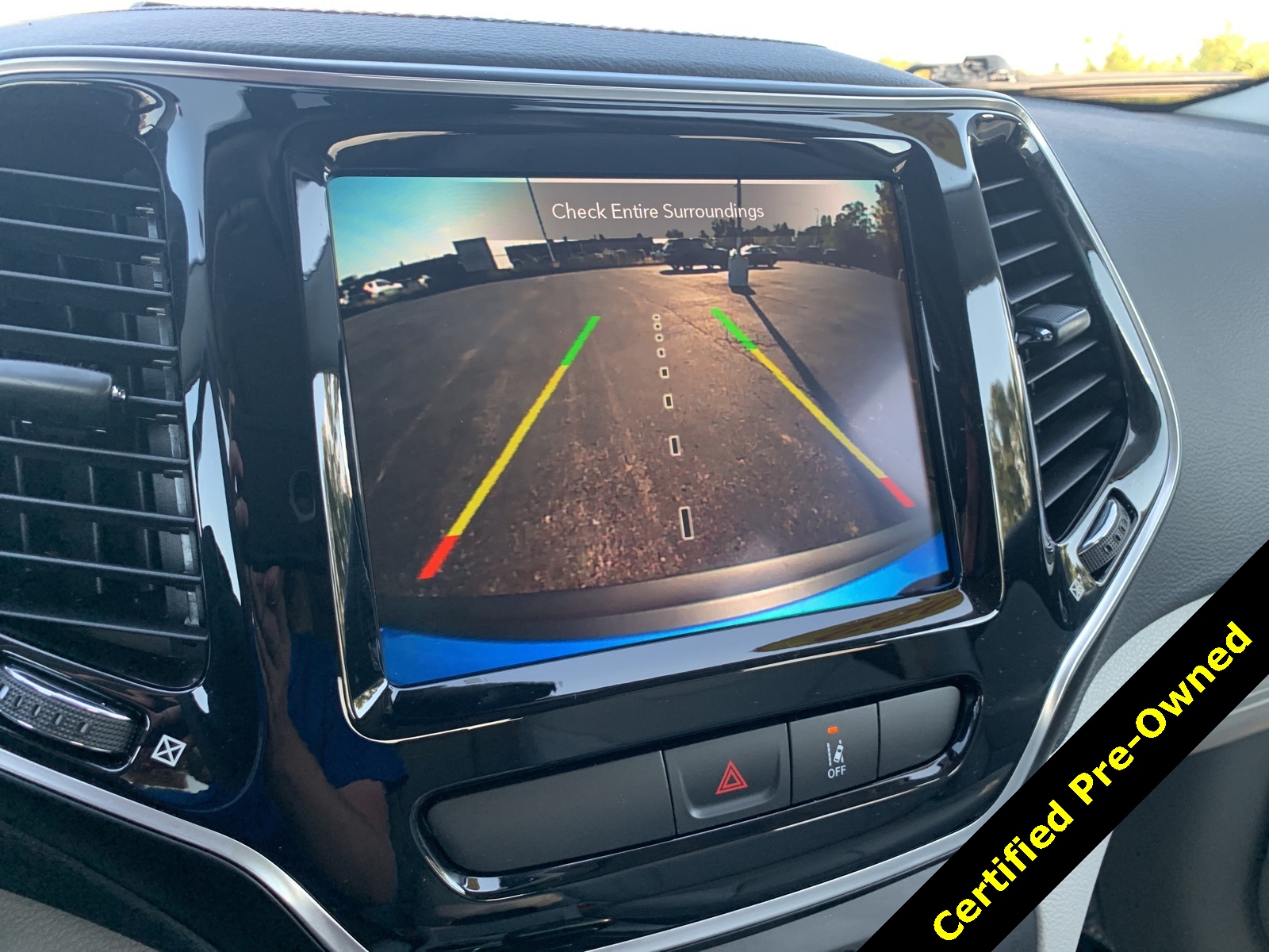 2022 Jeep Cherokee Limited photo 21