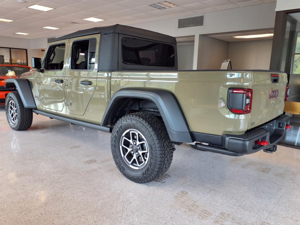2025 Jeep Gladiator Rubicon photo 3