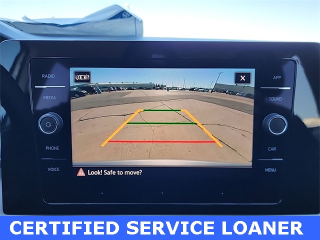 2025 Volkswagen Taos SE photo 17