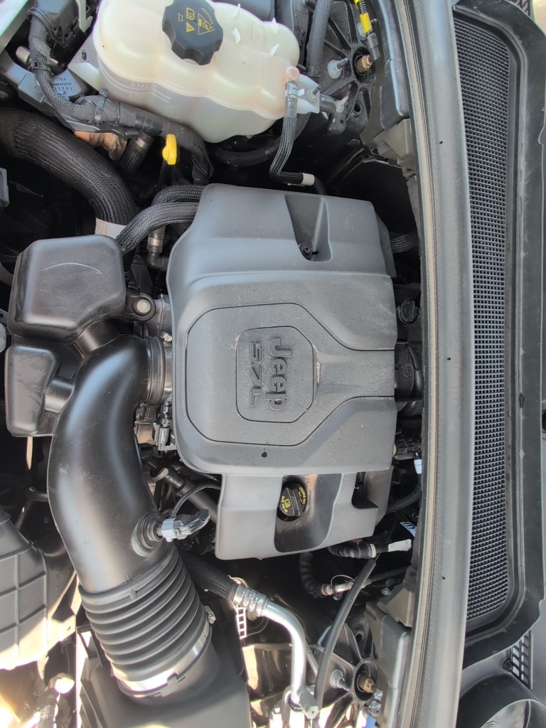 2022 Jeep Grand Cherokee Summit Reserve photo 33