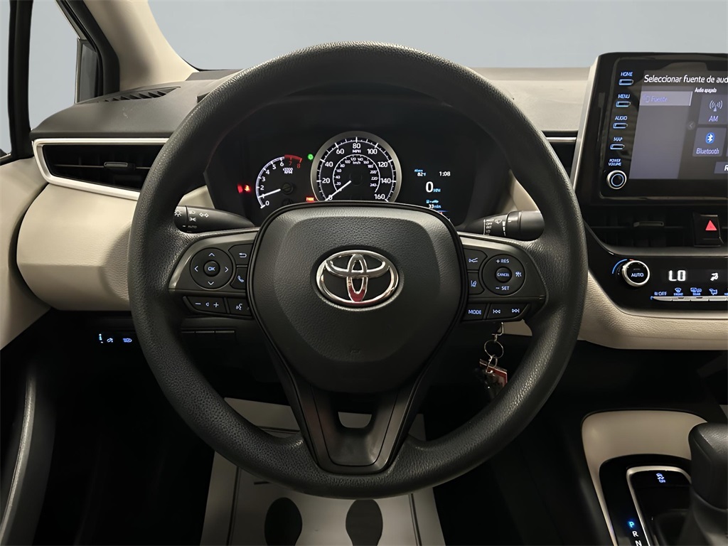 2020 Toyota Corolla LE photo 13