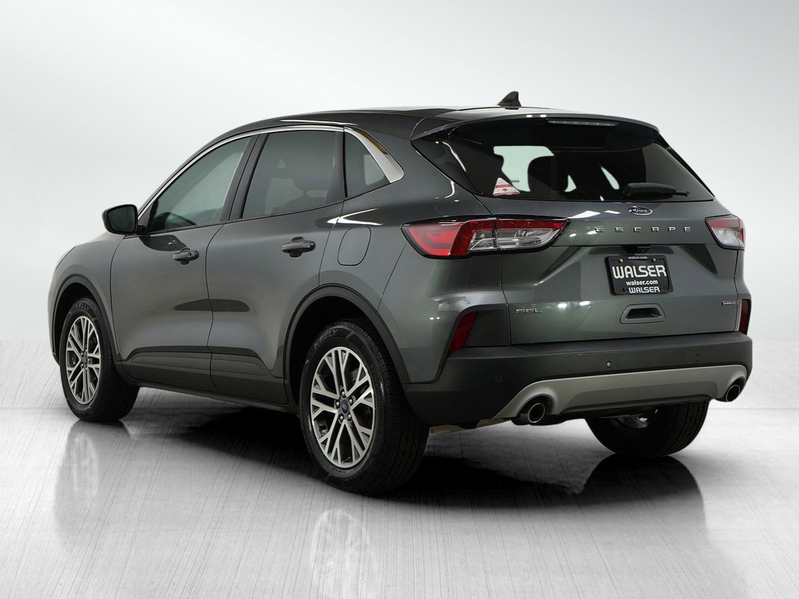 2022 Ford Escape SEL Hybrid photo 3