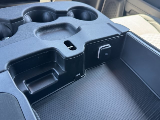 2025 Ram 3500 Big Horn photo 39