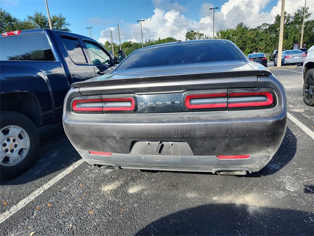 2015 Dodge Challenger R/T photo 5