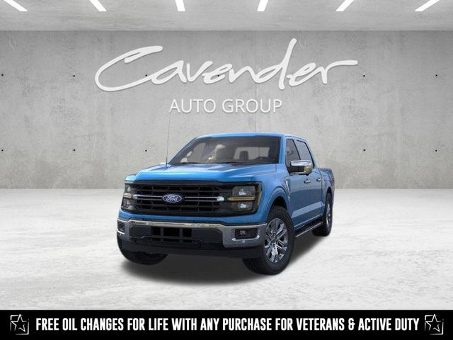 2025 Ford F-150 XLT photo 2