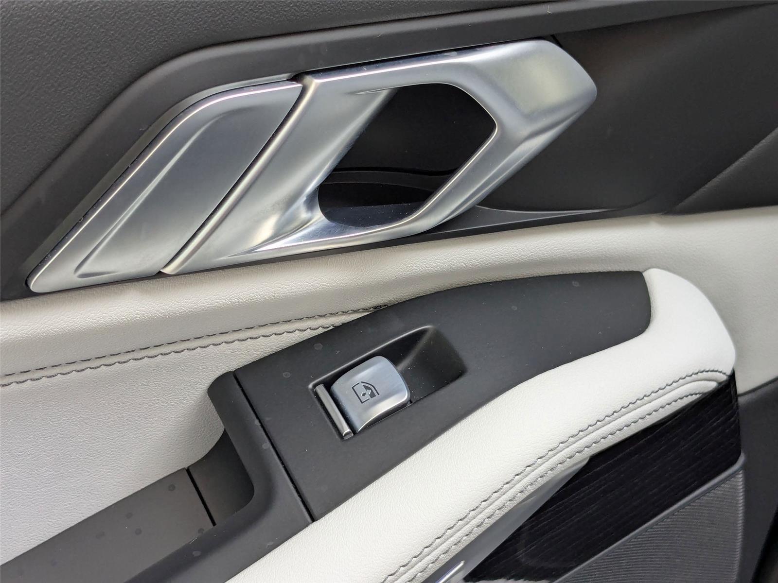 2023 Bmw X7 xDrive40i photo 25