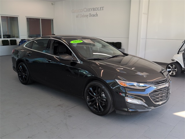 2023 Chevrolet Malibu 1LT photo 2
