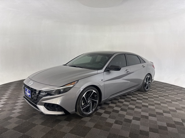2023 Hyundai Elantra N Line photo 2