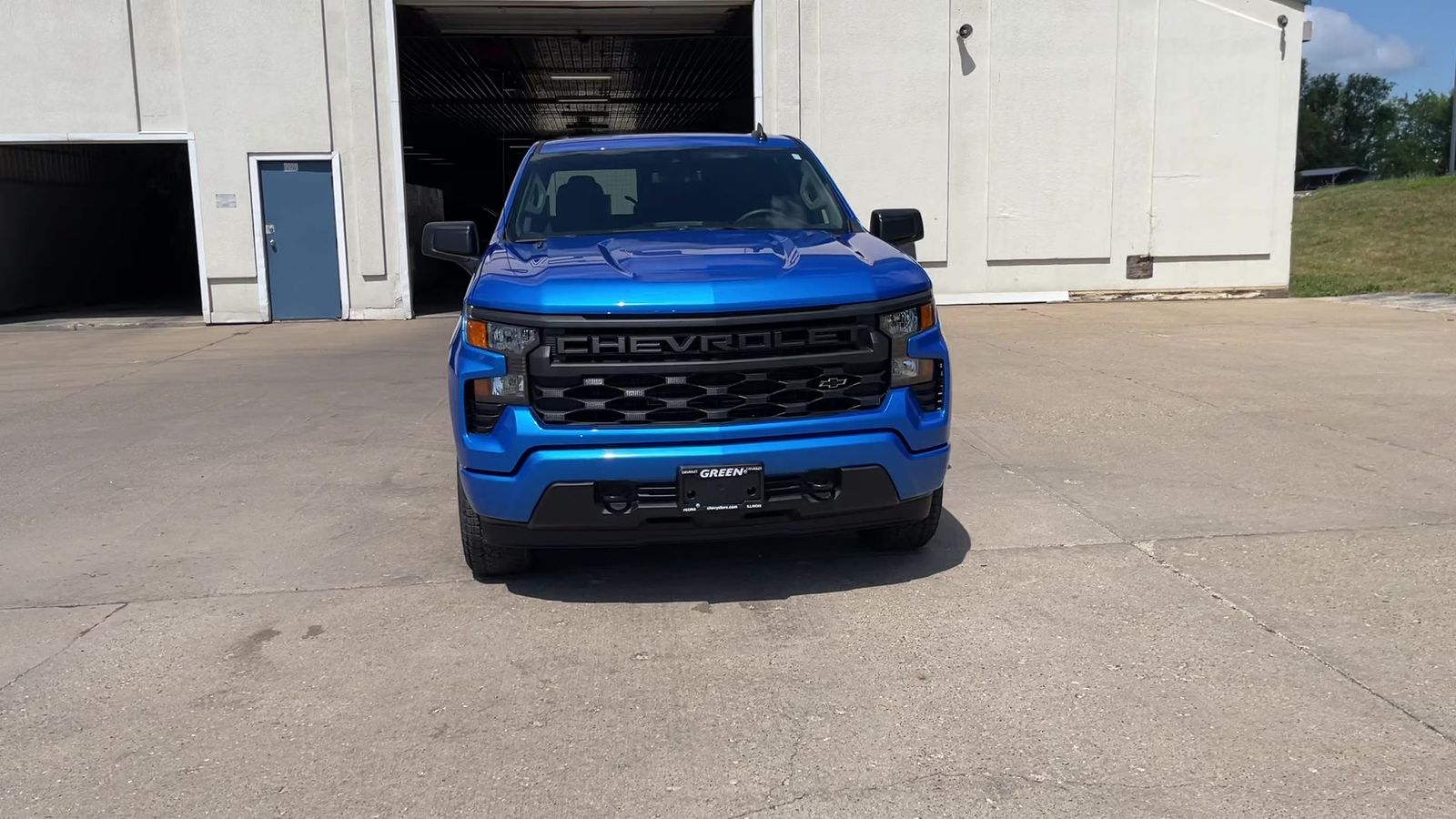 2025 Chevrolet Silverado 1500 Custom photo 17