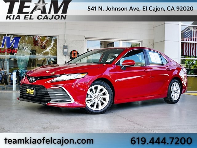 2024 Toyota Camry LE photo 2