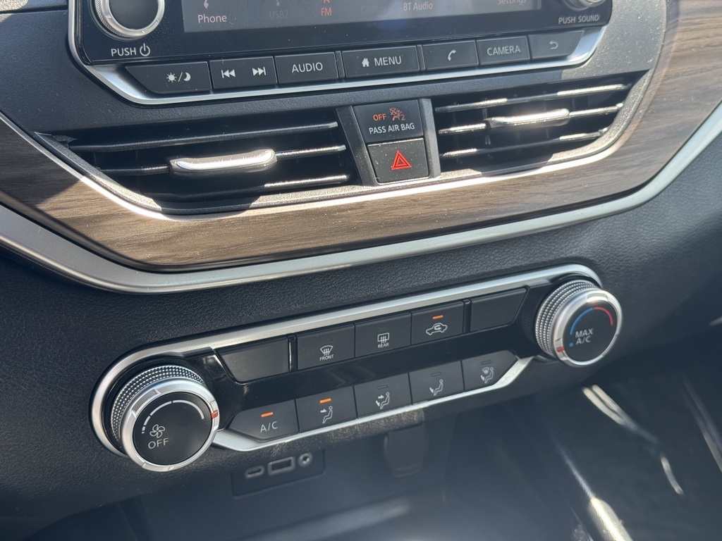 2023 Nissan Altima 2.5 SV photo 13