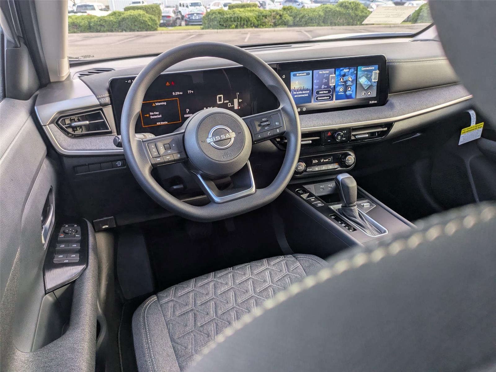 2026 Nissan Kicks SV photo 26