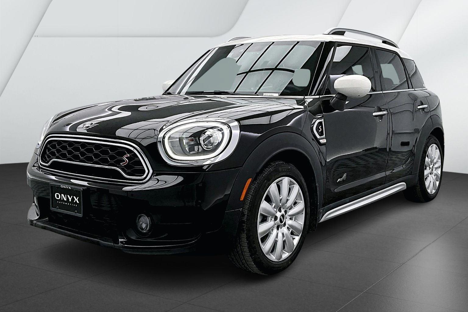 2020 MINI Countryman S's photo