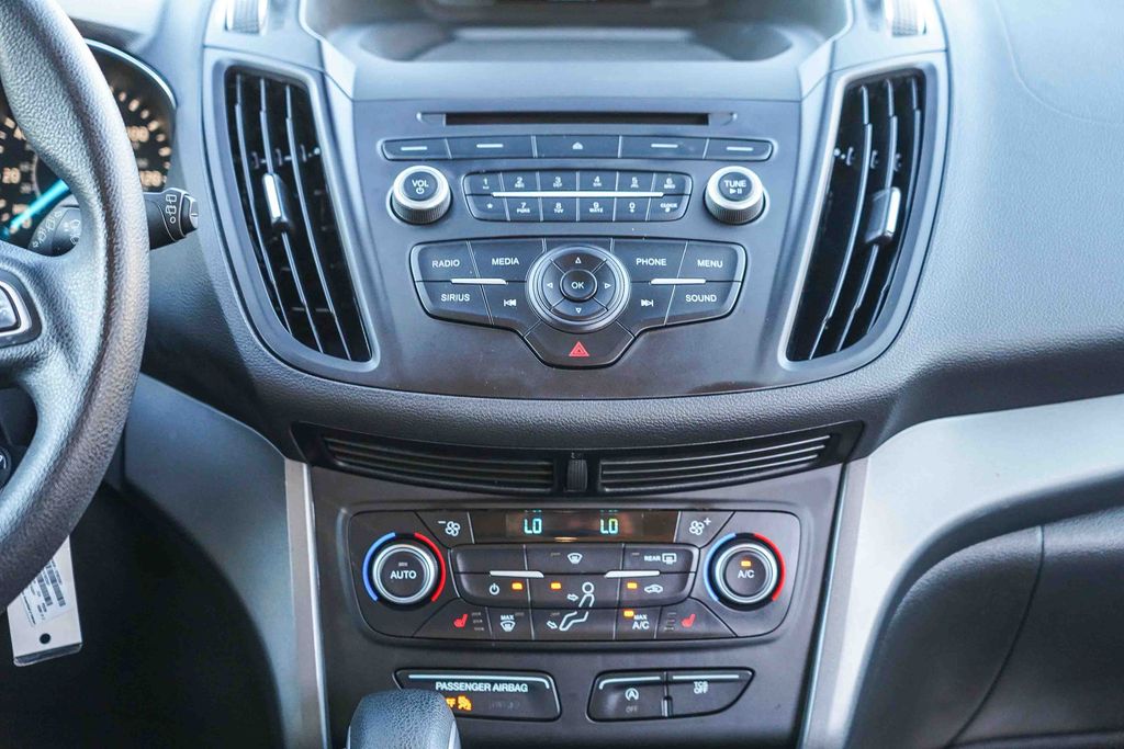 2018 Ford Escape SE photo 4