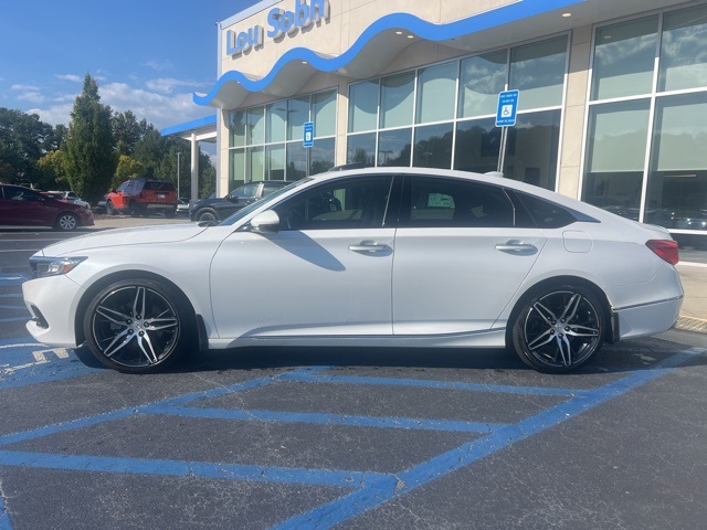 2022 Honda Accord Touring 2.0T photo 10