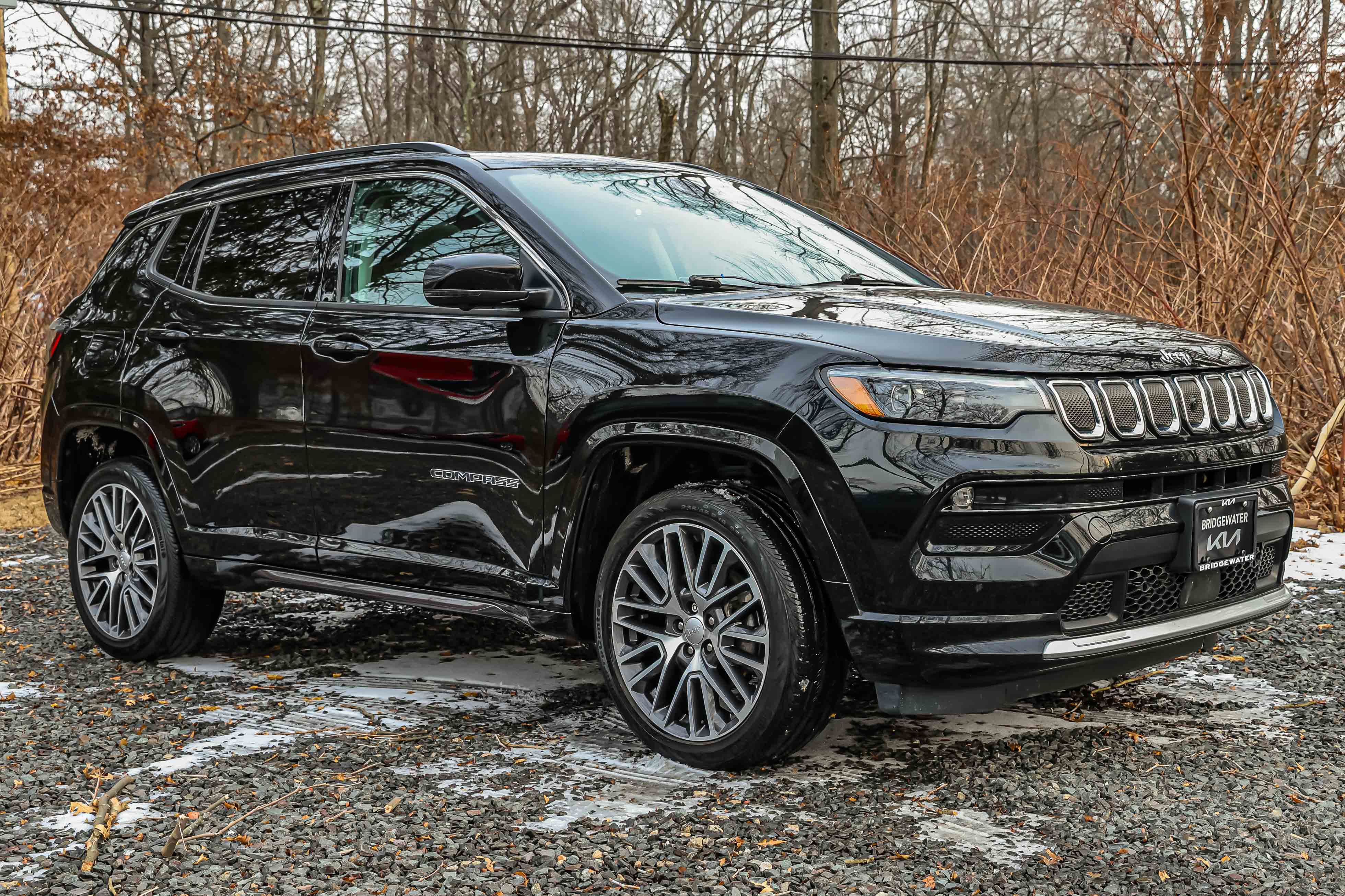 2022 Jeep Compass Limited's photo