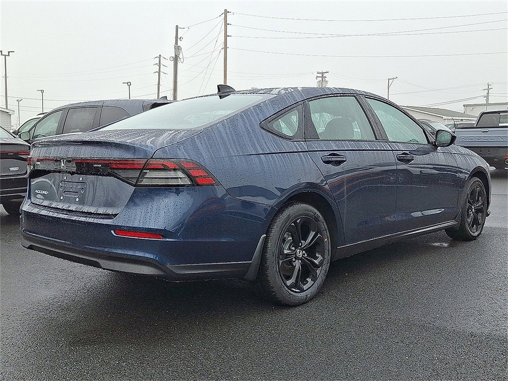 2025 Honda Accord SE photo 3