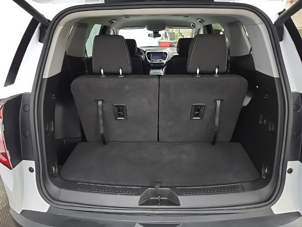 2022 Gmc Acadia SLE photo 11