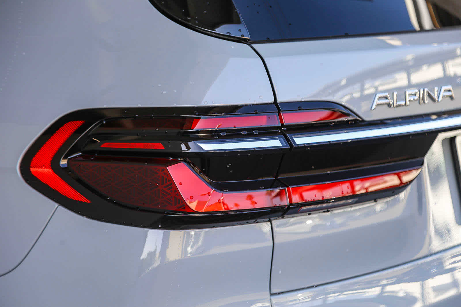 2025 Bmw X7 ALPINA XB7 photo 6