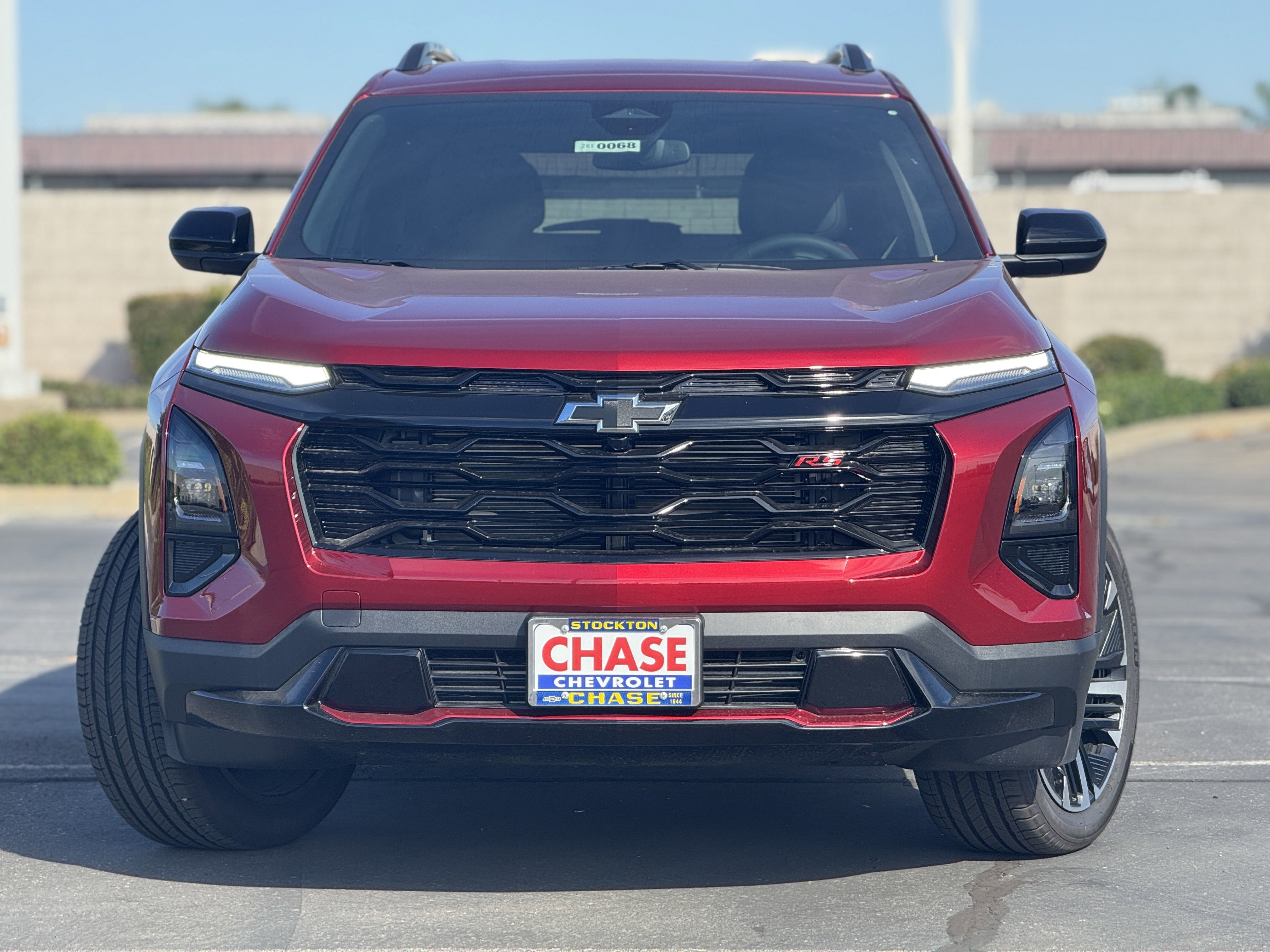 2026 Chevrolet Equinox RS photo 2