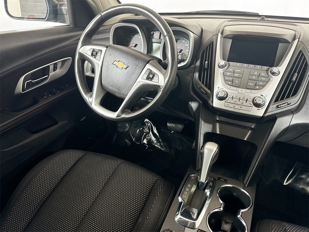 2015 Chevrolet Equinox LT photo 7