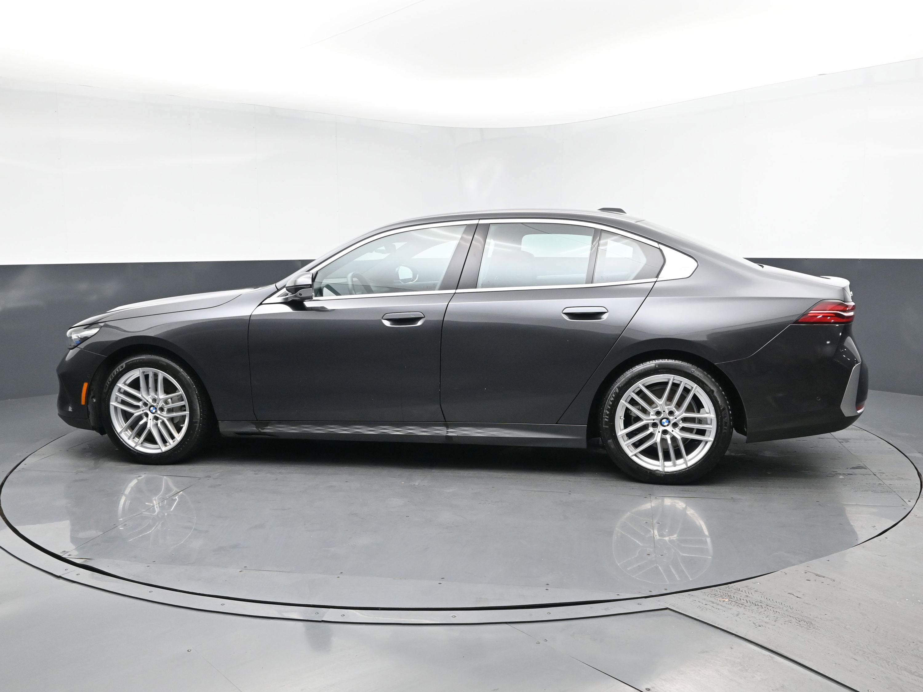 2024 Bmw 530i xDrive photo 4