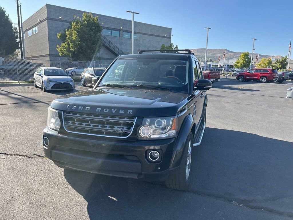 2015 Land Rover LR4 Base photo 8