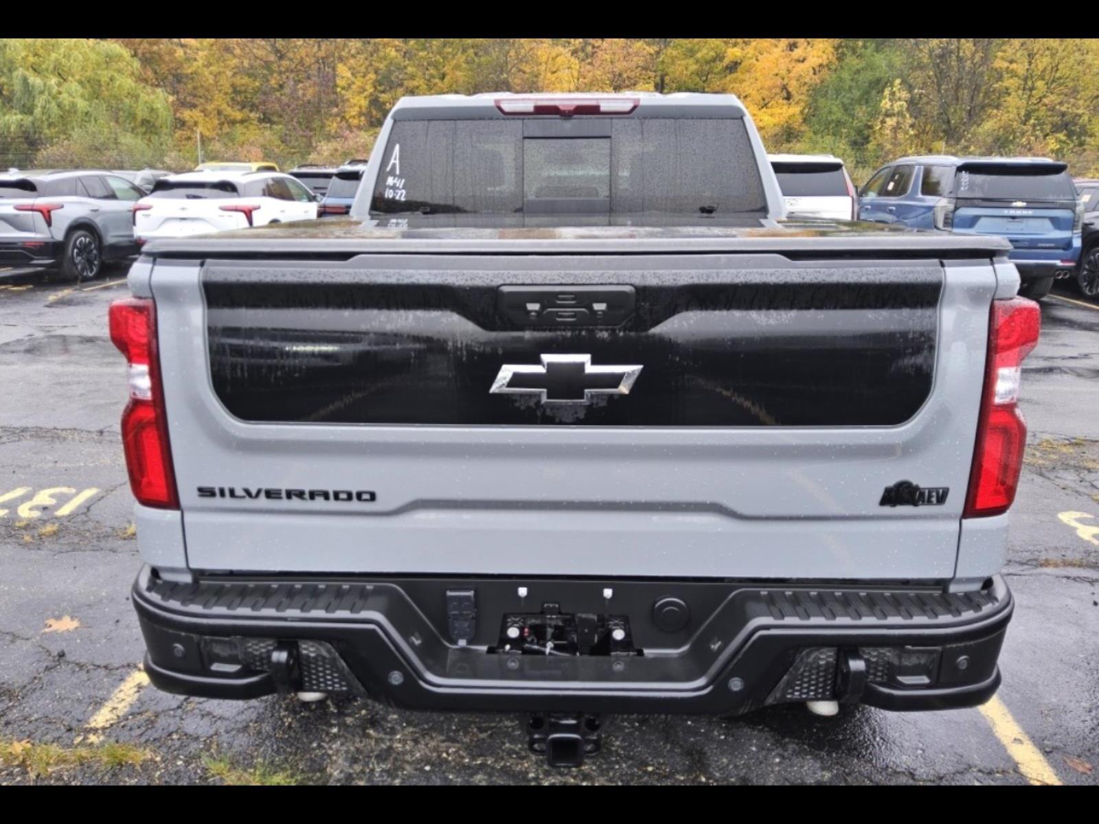 2024 Chevrolet Silverado 1500 ZR2 photo 4