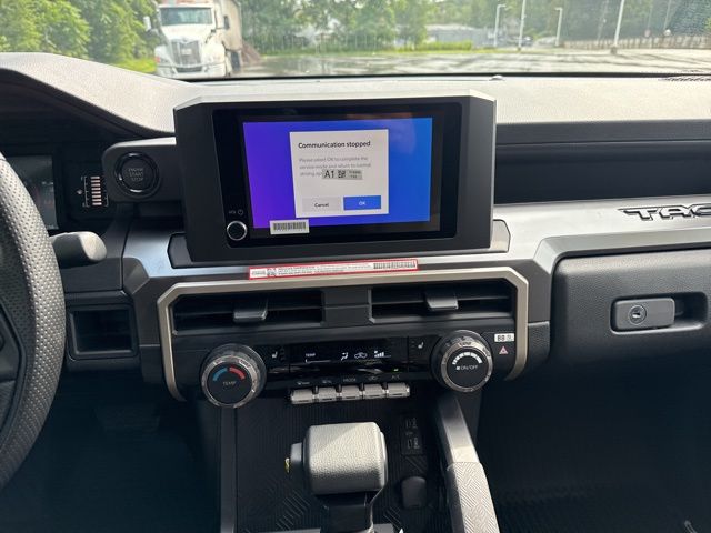2025 Toyota Tacoma SR5 4x4 Double Cab photo 20