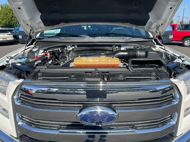 2015 Ford F-150 Lariat photo 34
