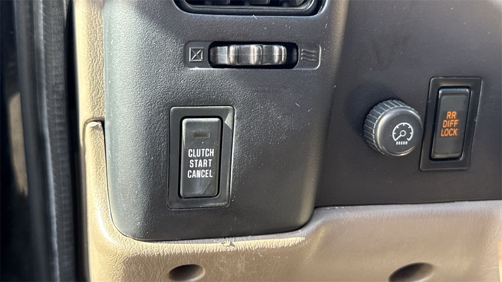 2002 Toyota Tacoma Base V6 photo 37