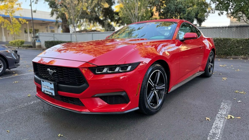 2024 Ford Mustang EcoBoost photo 2