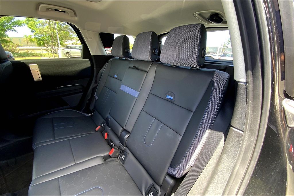 2025 Mini Countryman S ALL4 photo 23