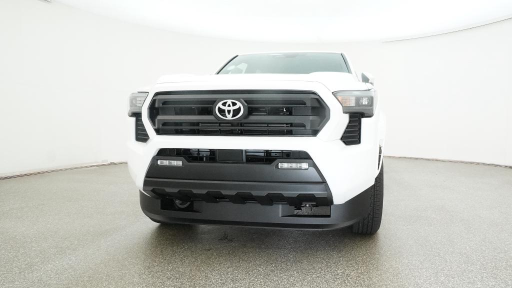2025 Toyota Tacoma SR5 Double Cab photo 3