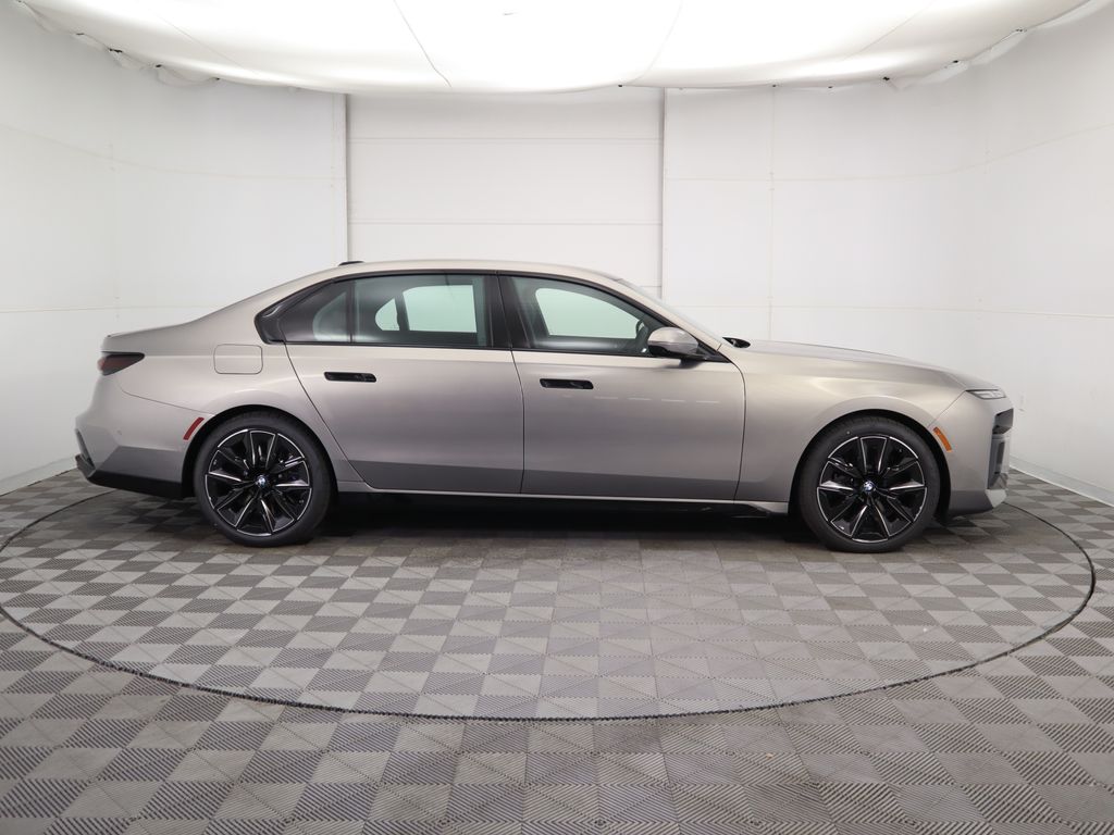 2025 Bmw 760i 760i xDrive photo 2