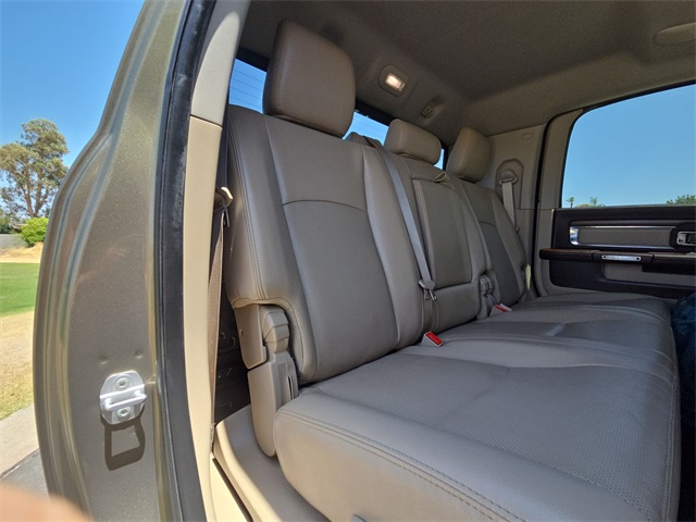 2015 Ram 3500 Laramie photo 25