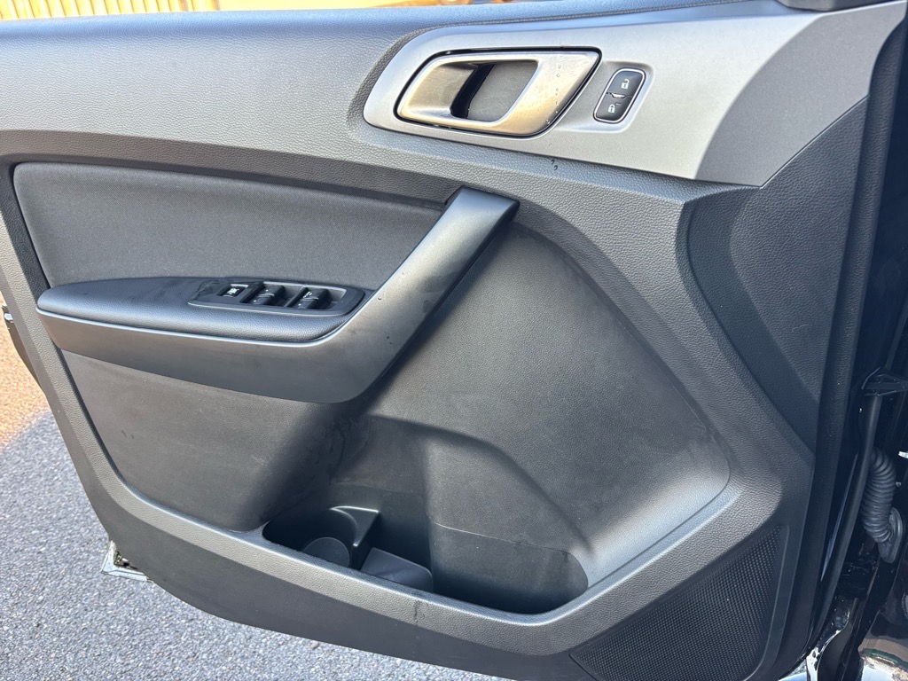 2023 Ford Ranger XLT photo 4