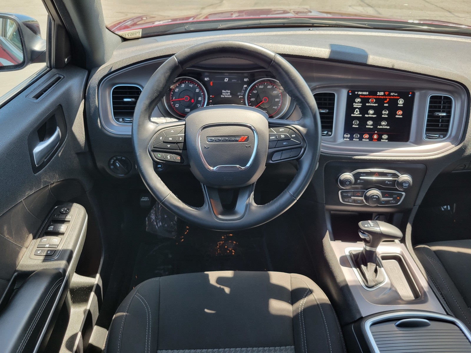 2023 Dodge Charger SXT photo 13