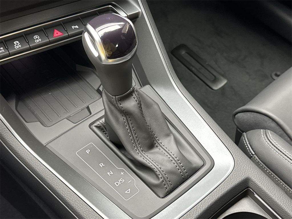2025 Audi Q3 Premium S line photo 18